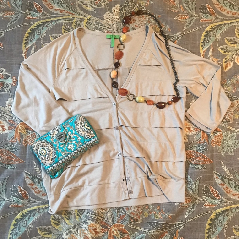 ❣️LAST CHANCE SALE❣️Lori Goldstein cardigan